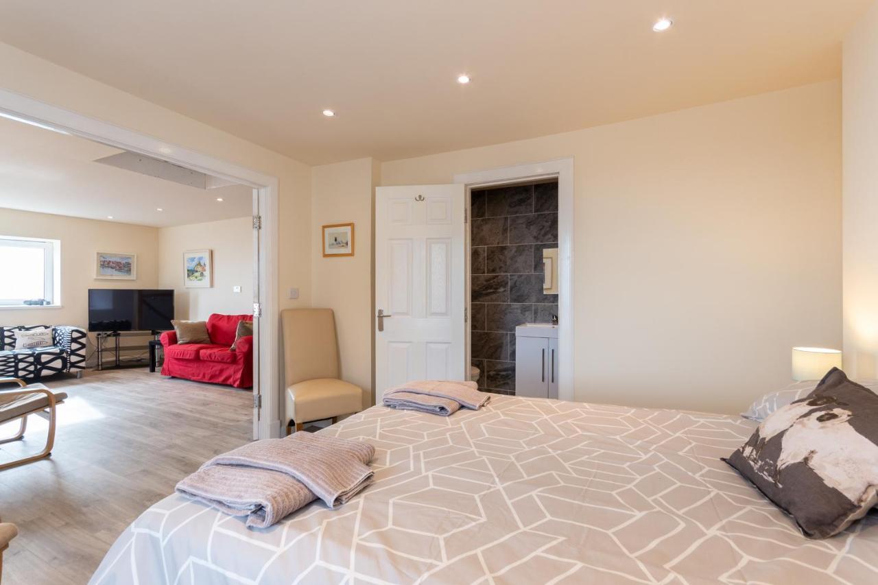 Stunning Shore Front House In Historic Cellardyke Anstruther Eksteriør billede